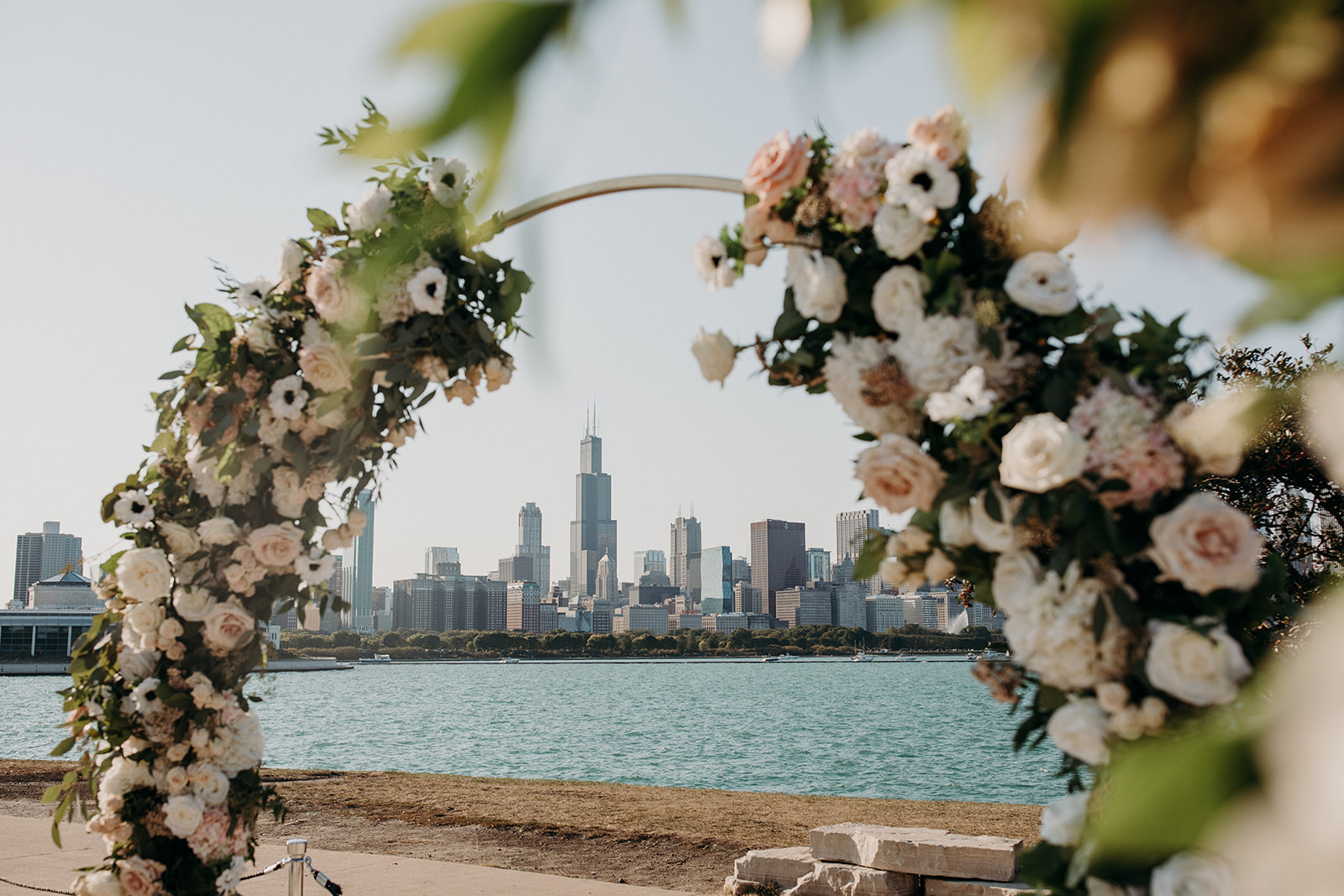 10 Modern + Luxurious Chicago Wedding Ideas